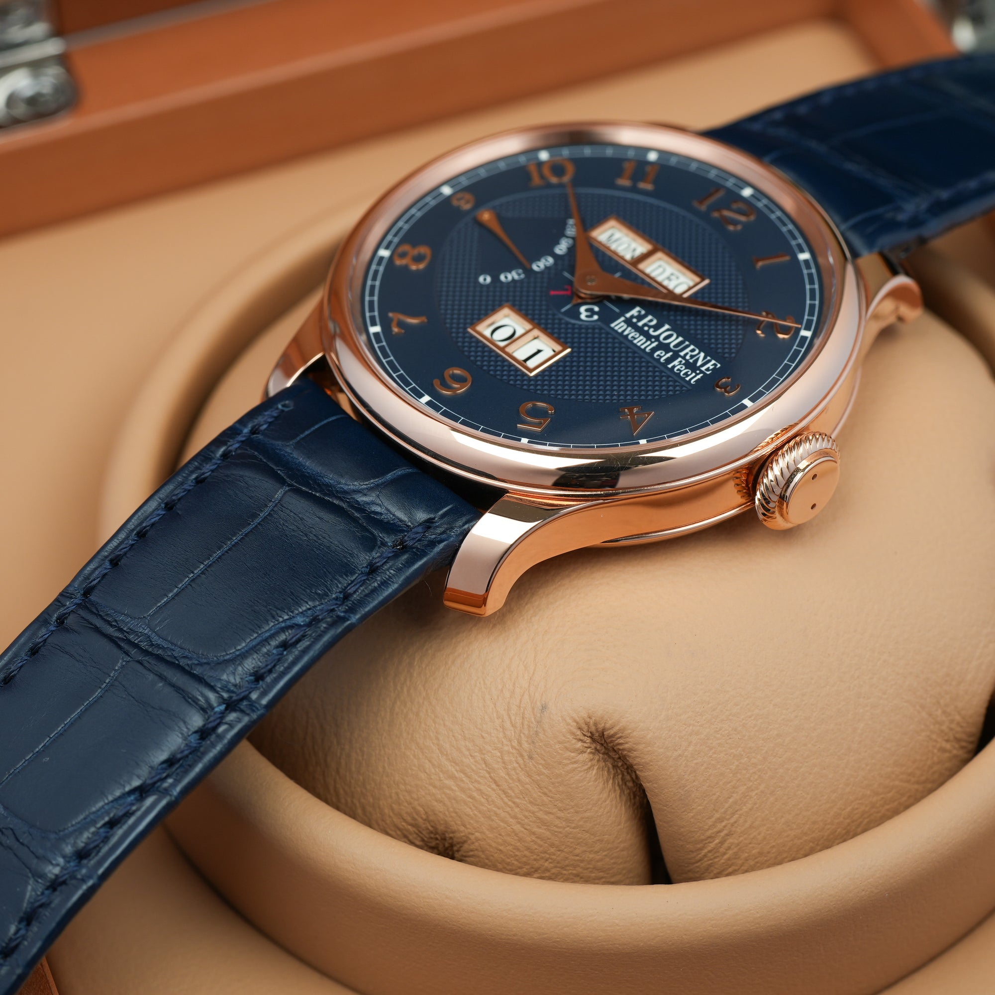 F.P. Journe Quantième Perpétuel Boutique Edition right lower lug