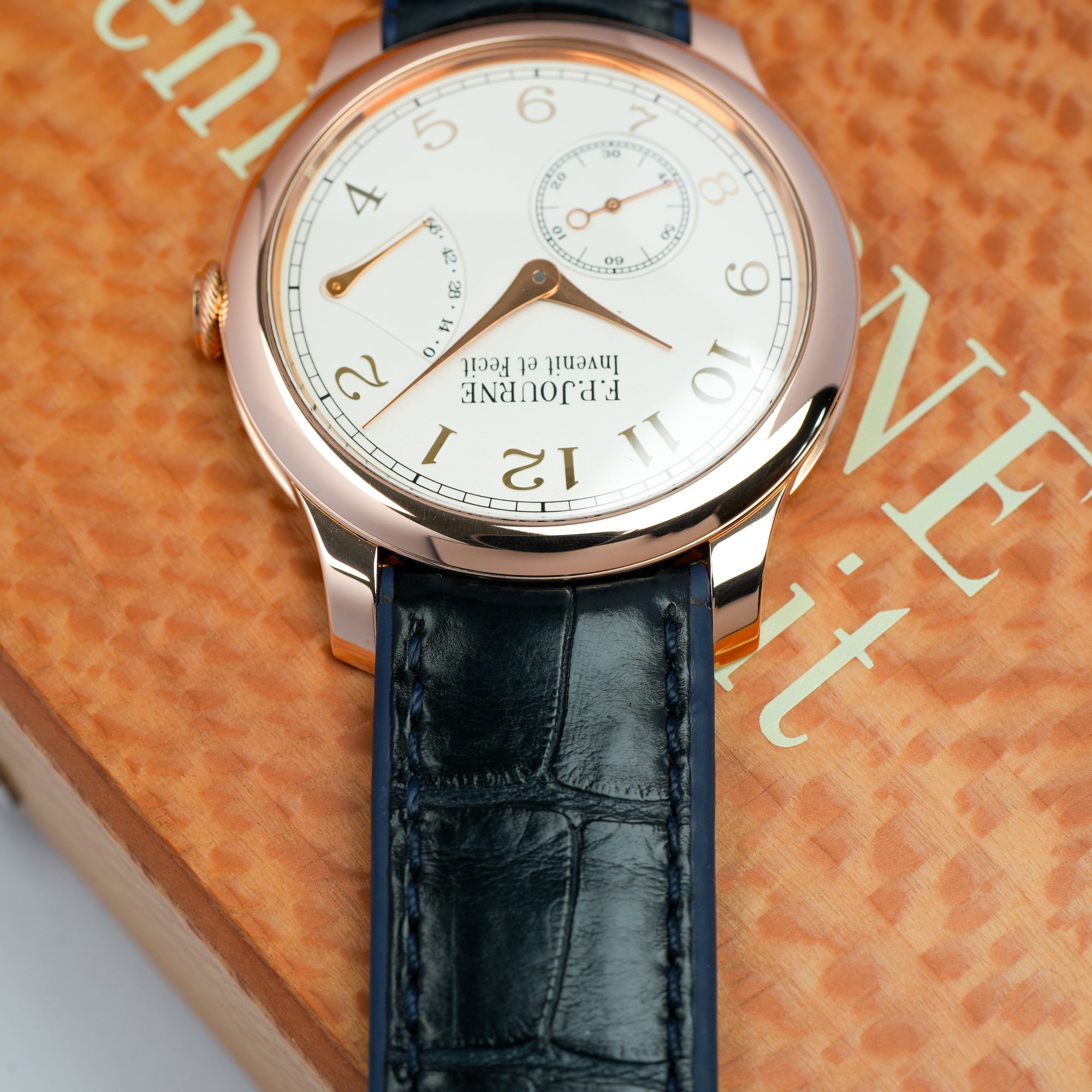 F.P. Journe Chronomètre Souverain CS 40mm upper case 